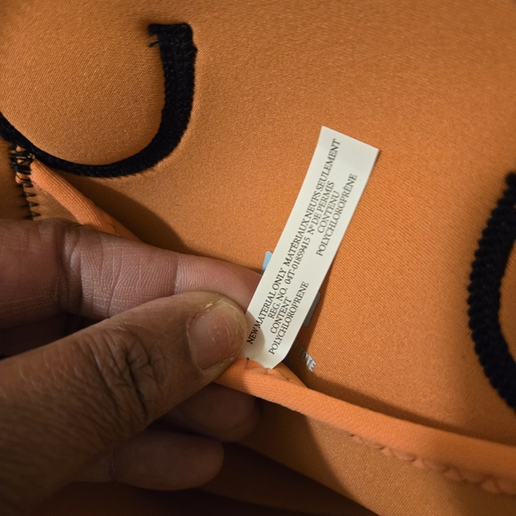 BUILT Gourmet Getaway Soft Neoprene Lunch Tote Bag - Lightweight Insulated - Picture 7 of 12